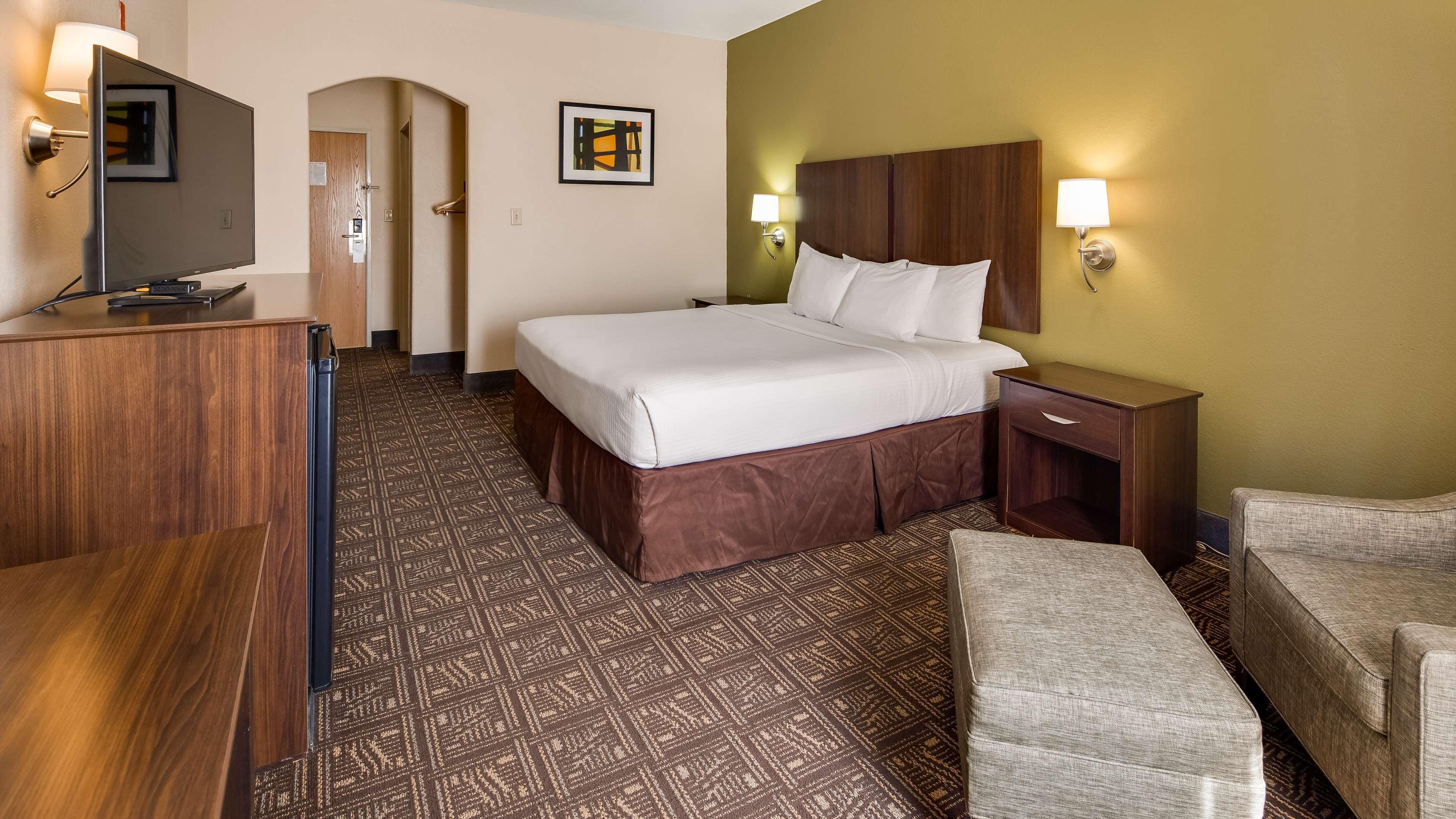 Best Western Rayne Inn Eksteriør bilde